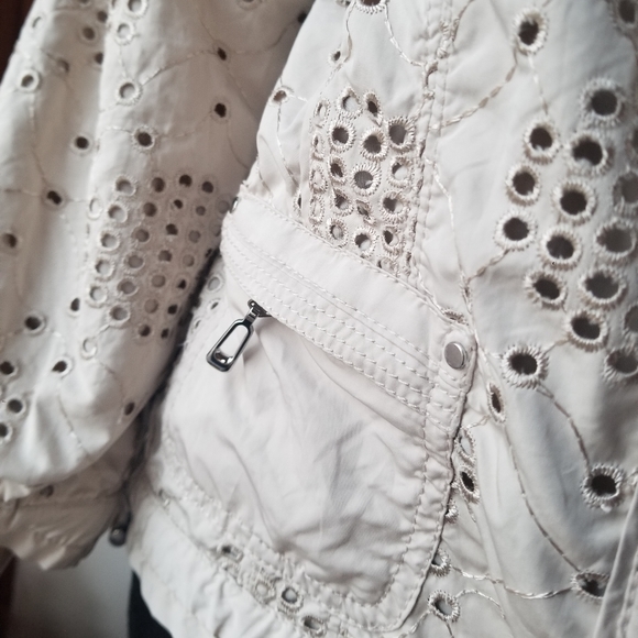 WHBM eyelet zip up jacket - Picture 6 of 9